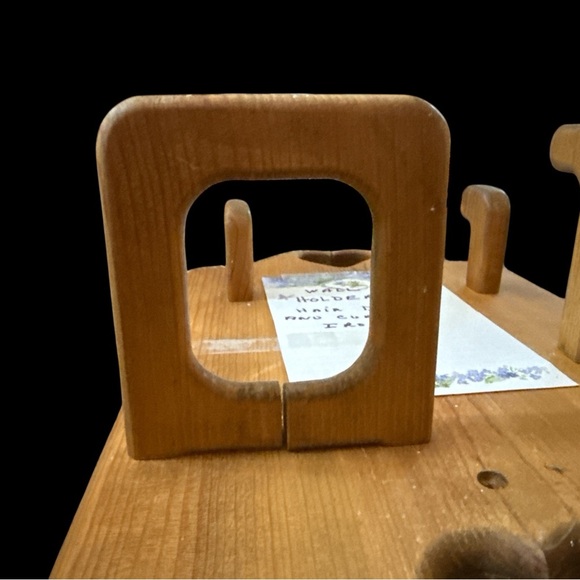 Rustic Heart Wooden Wall Organizer - Picture 3 of 7